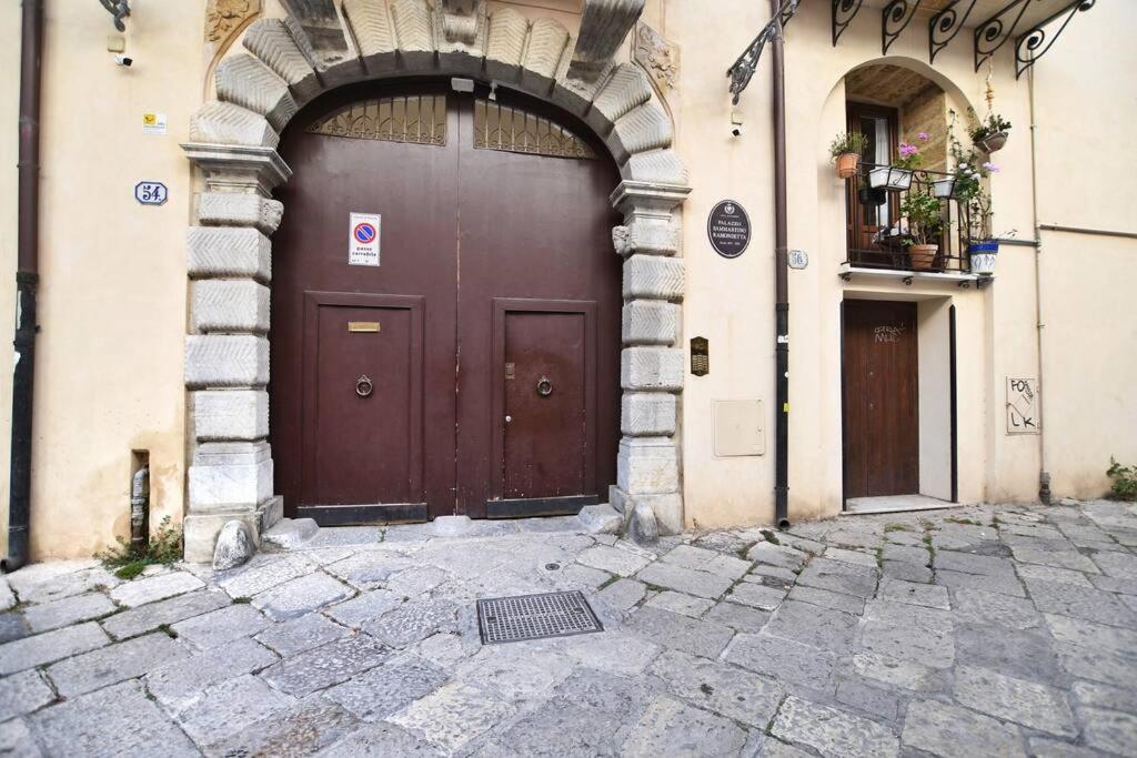 Iflat Agli Archetti Del Centro Apartment Palermo Luaran gambar