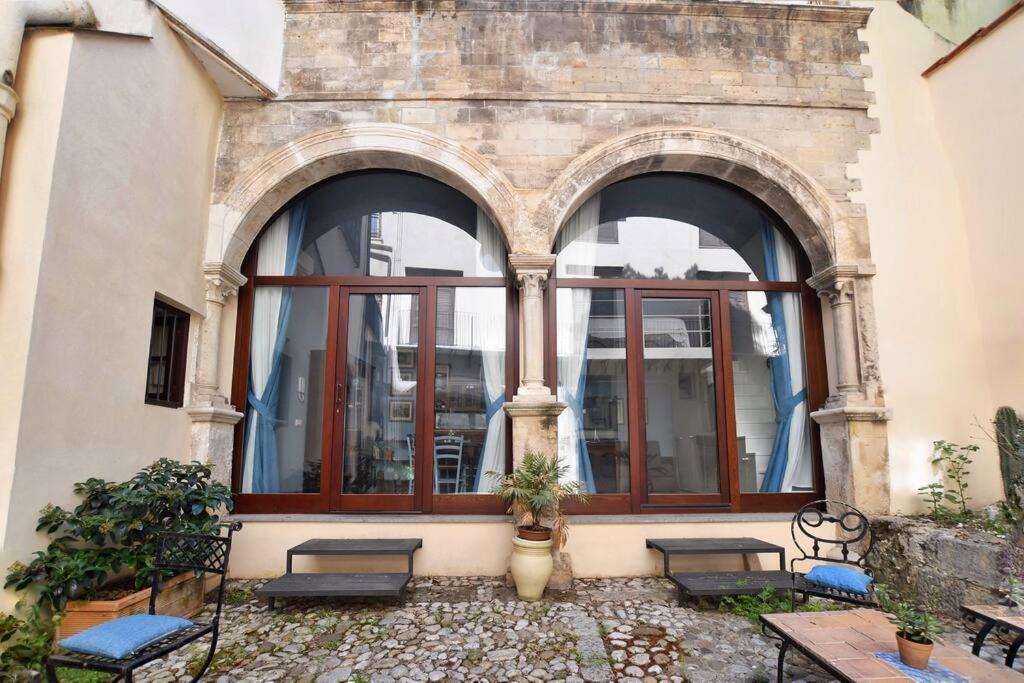 Iflat Agli Archetti Del Centro Apartment Palermo Luaran gambar