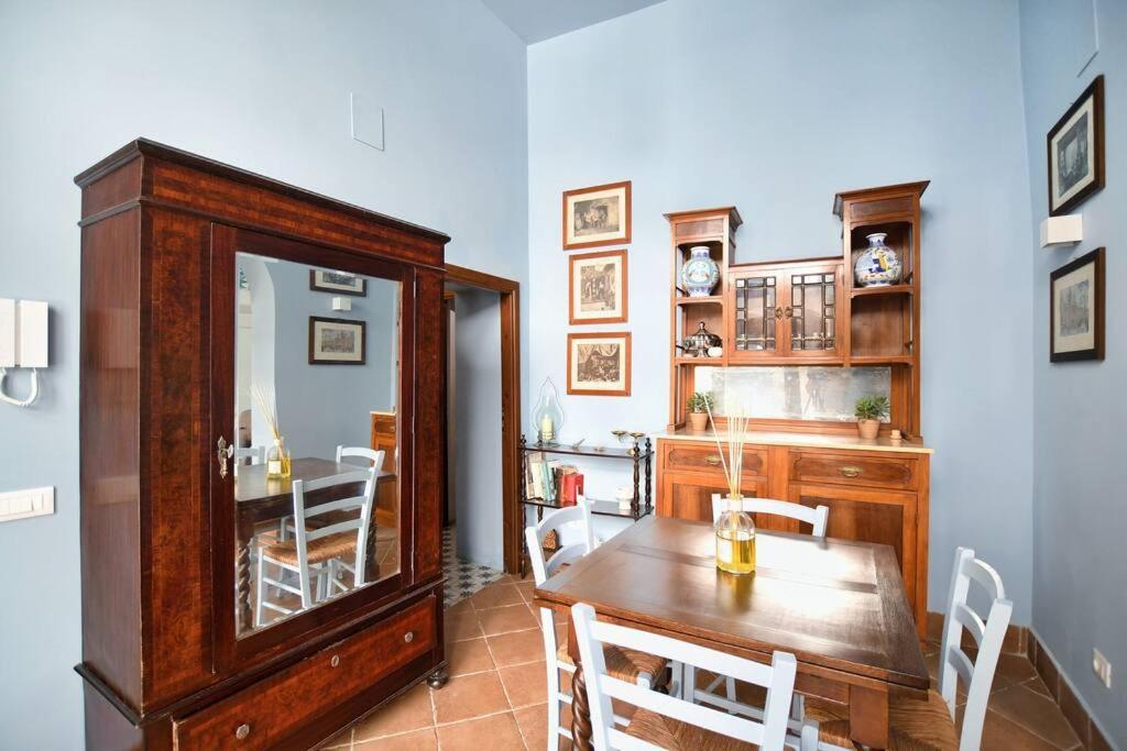 Iflat Agli Archetti Del Centro Apartment Palermo Luaran gambar