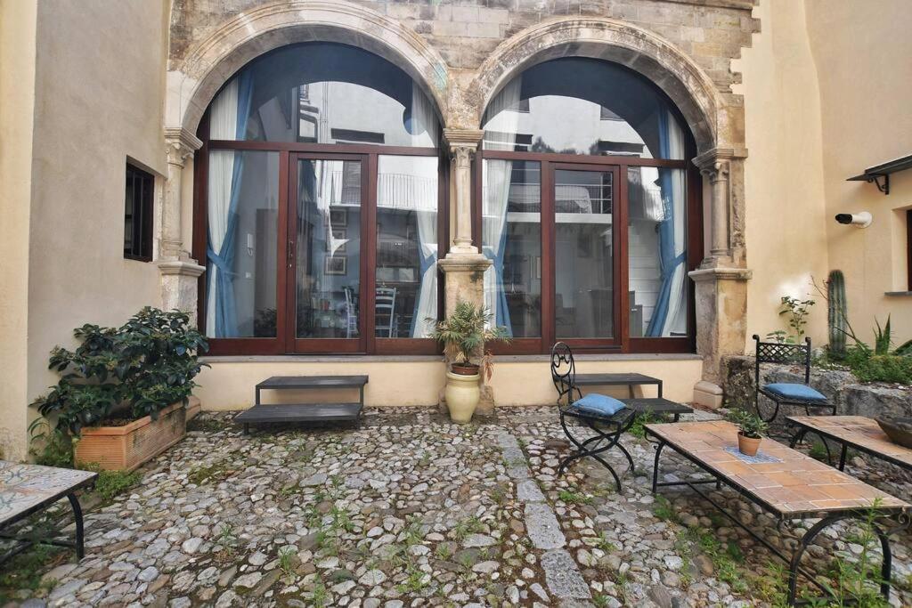 Iflat Agli Archetti Del Centro Apartment Palermo Luaran gambar